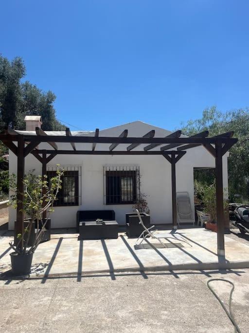 Farmhouse Surrounded By Centenary Olive Trees Olías Eksteriør billede